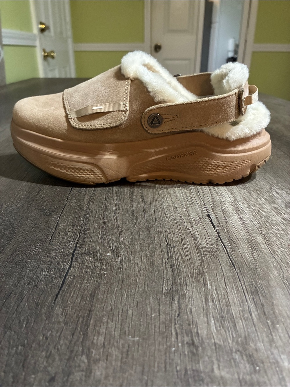 Women’s Cadense Havena Adaptive Shoes 9